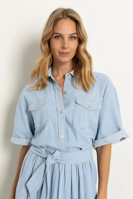 Boxy denim blouse